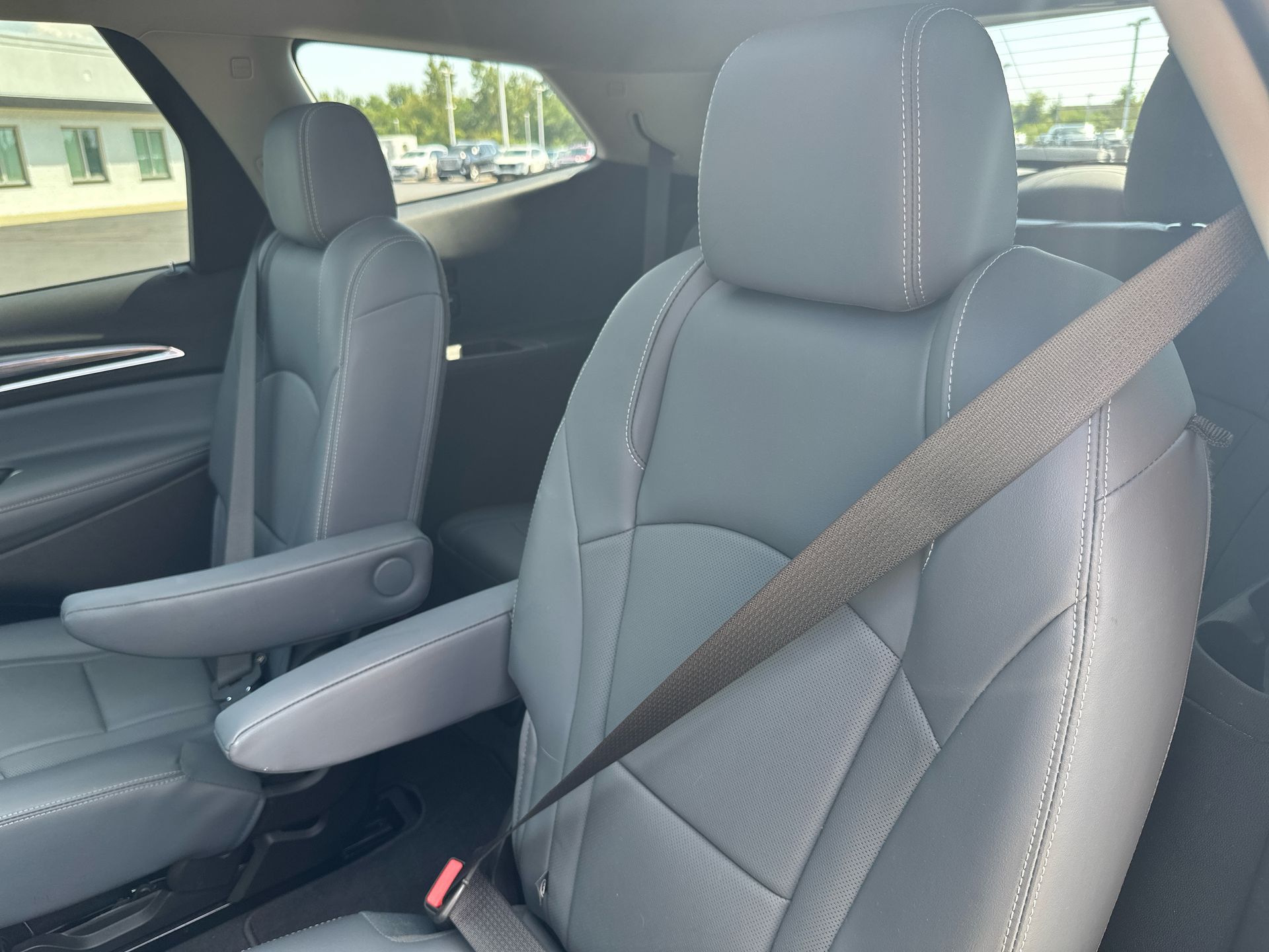 2020 Buick Enclave Essence
