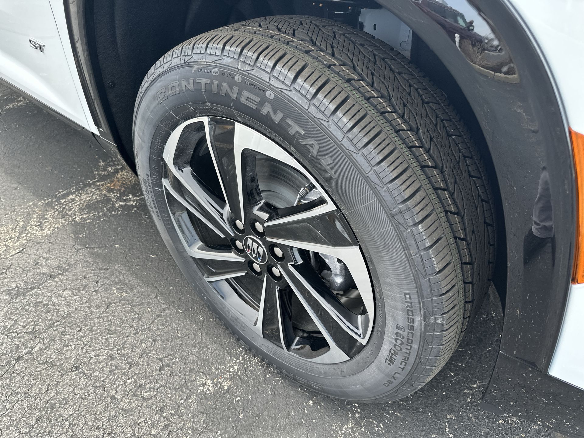 2027 Buick Enclave Sport Touring