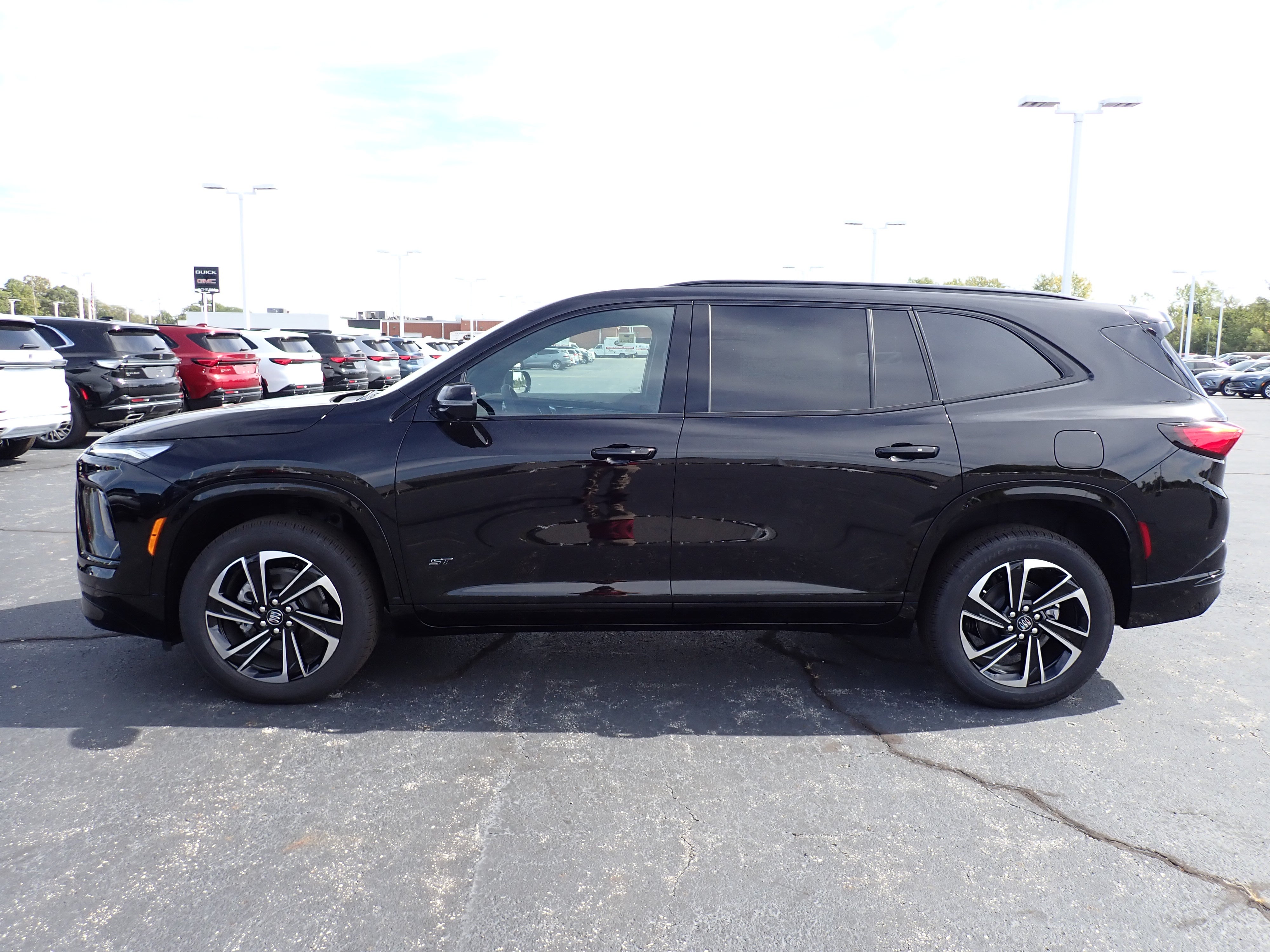 2026 Buick Enclave Sport Touring