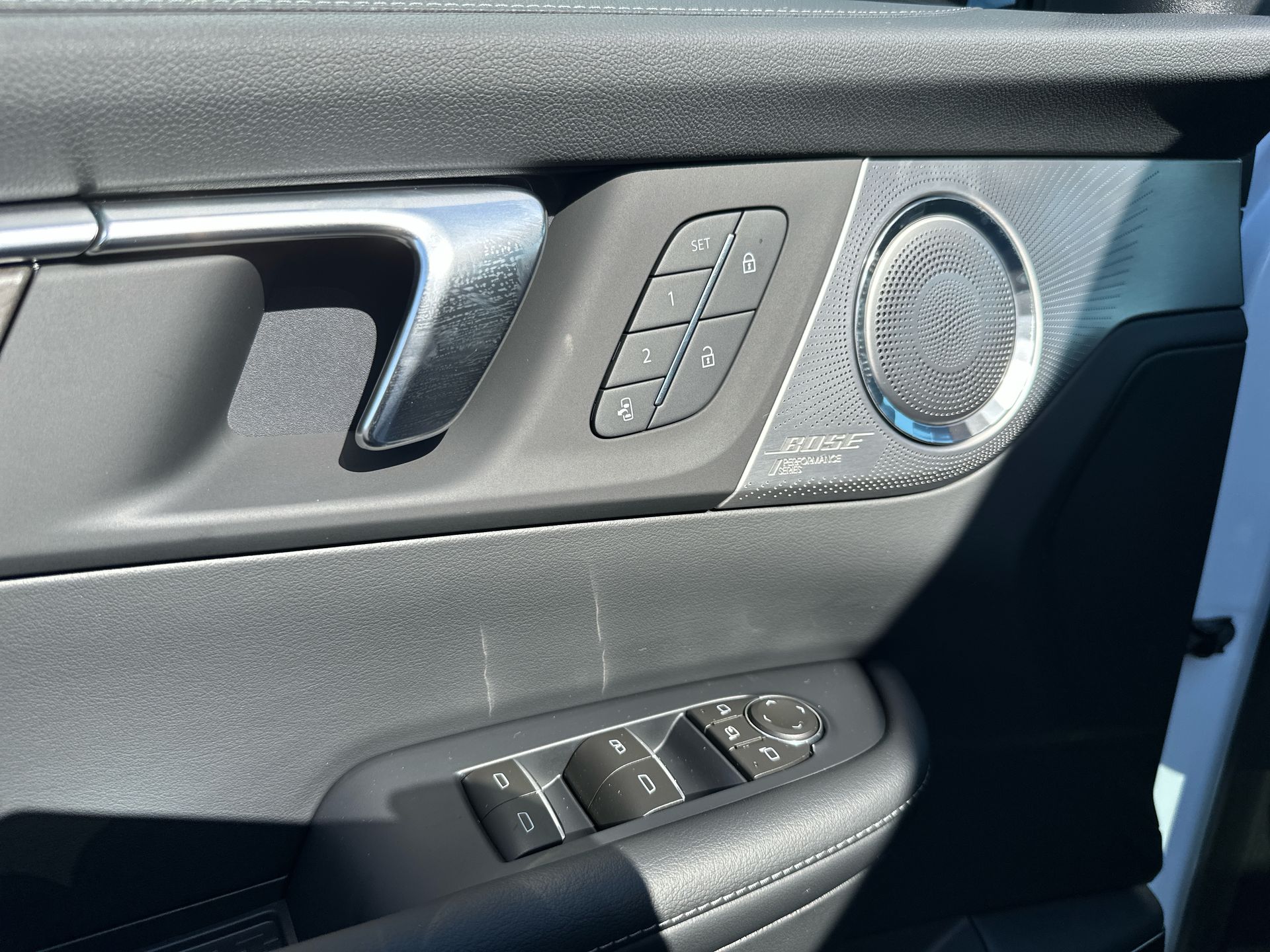 2027 Buick Enclave Avenir