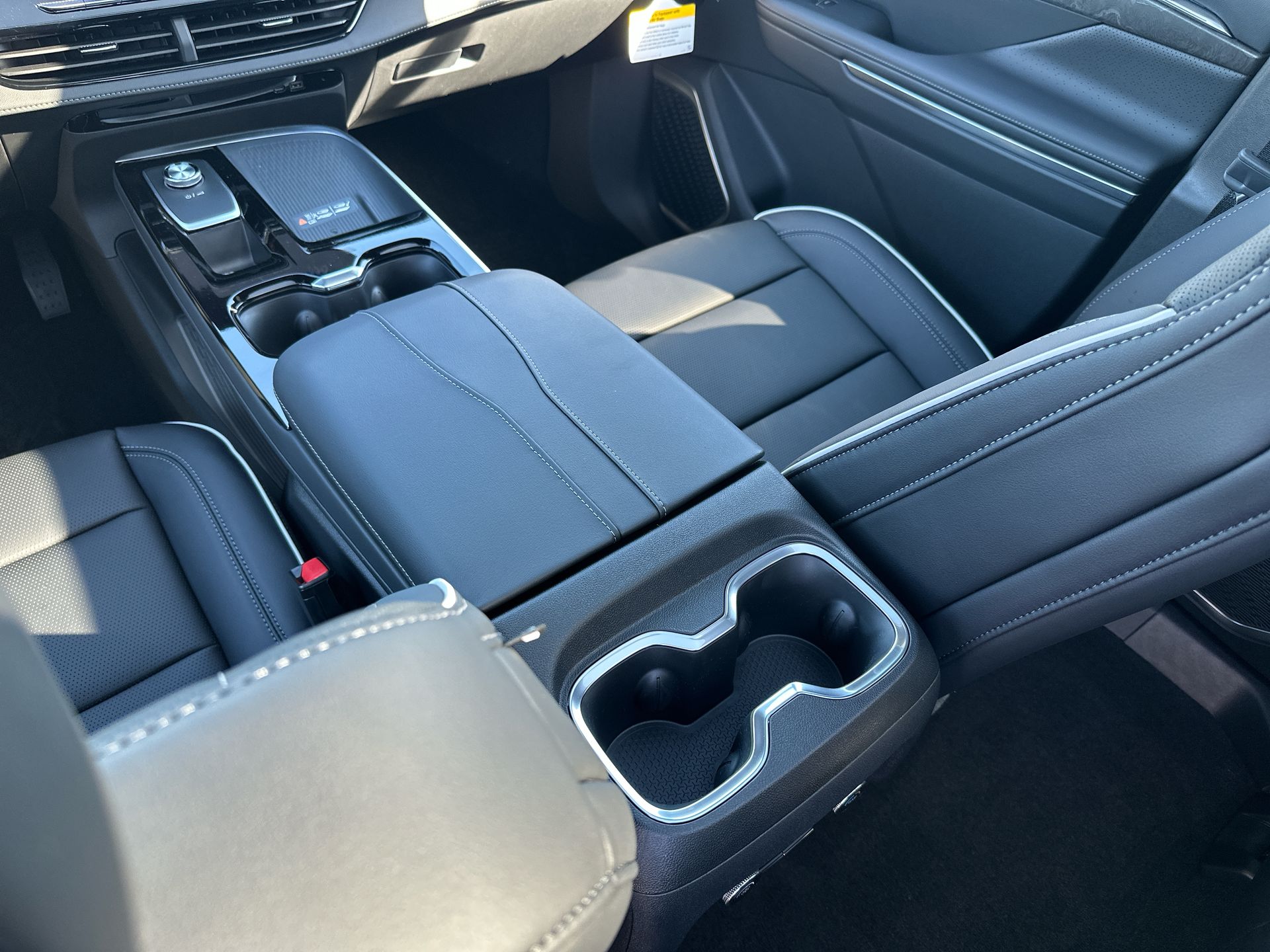2027 Buick Enclave Avenir