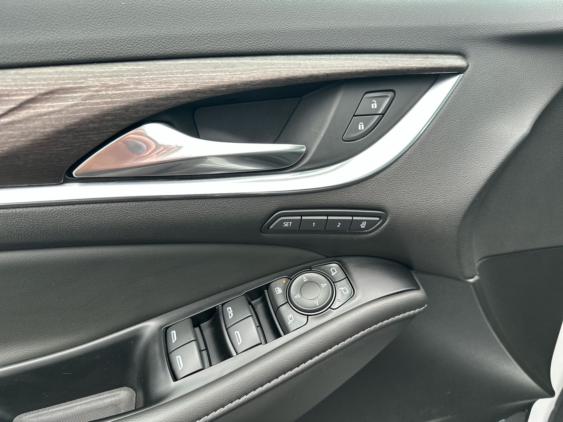 2024 Buick Enclave Avenir