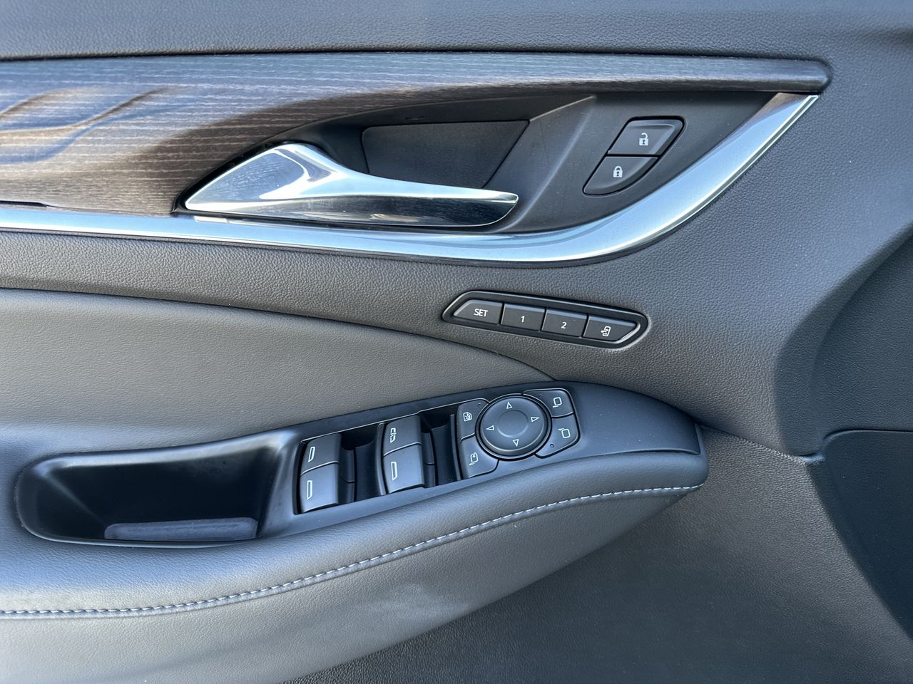 2024 Buick Enclave Avenir