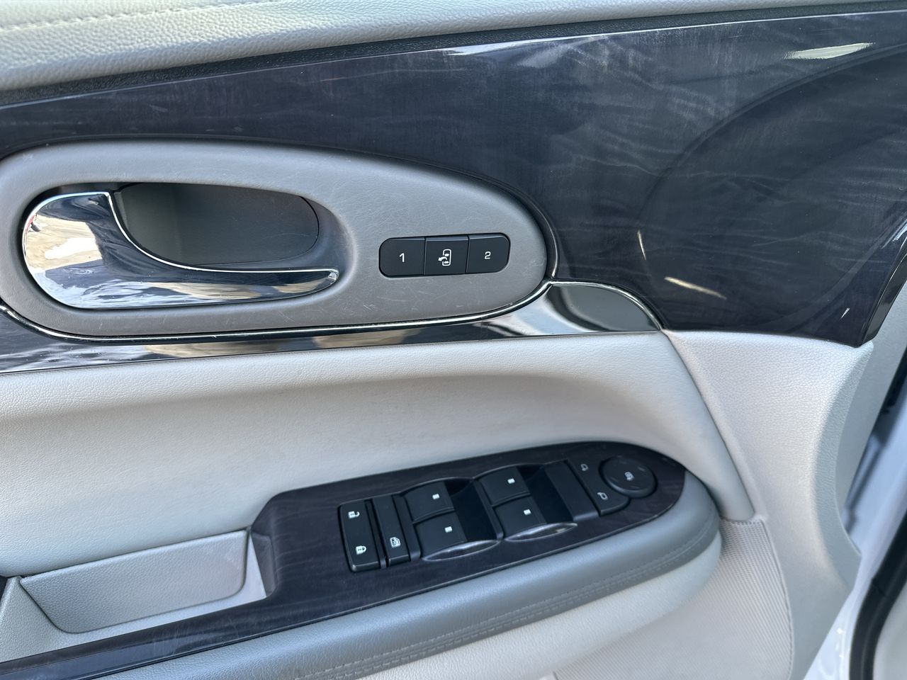 2017 Buick Enclave Leather