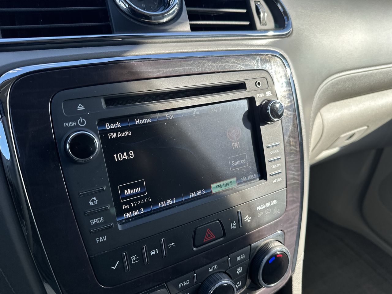 2017 Buick Enclave Leather