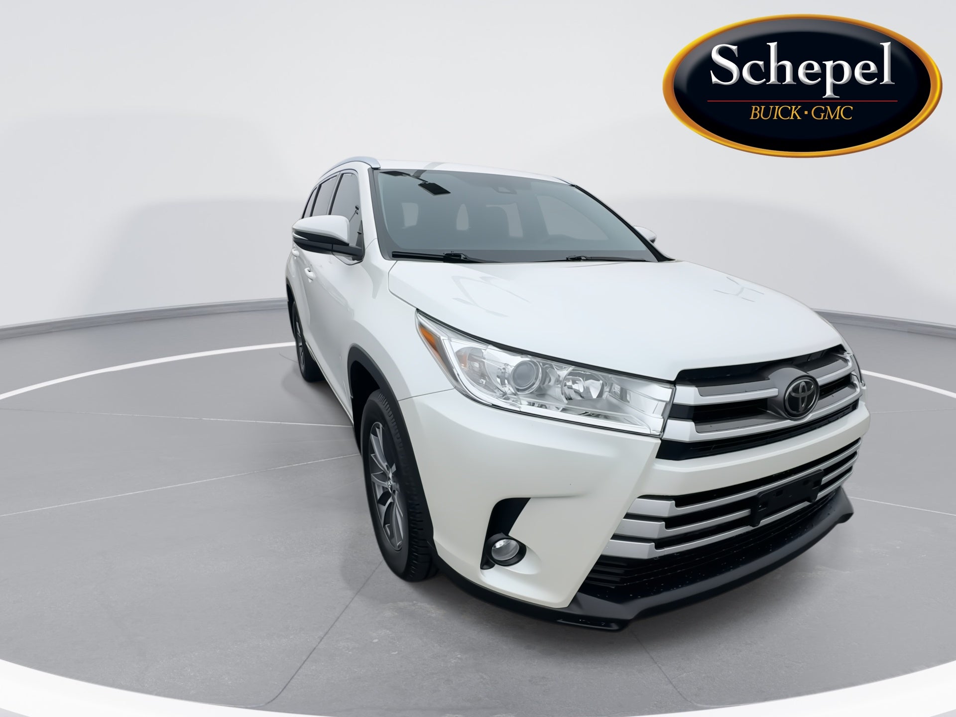 2018 Toyota Highlander SE