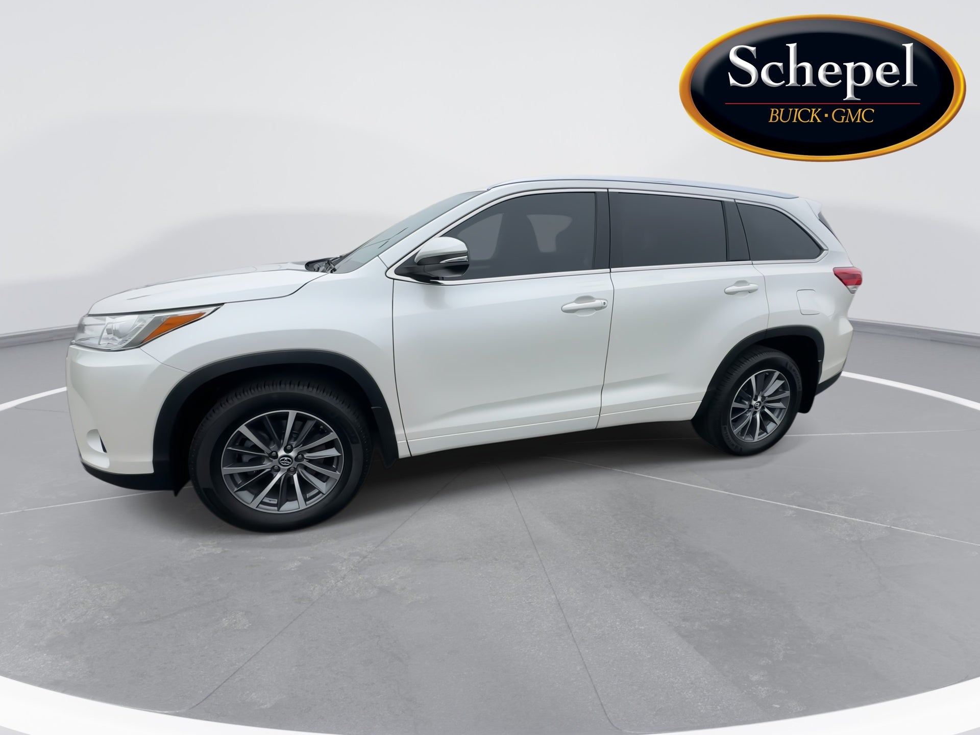 2018 Toyota Highlander SE