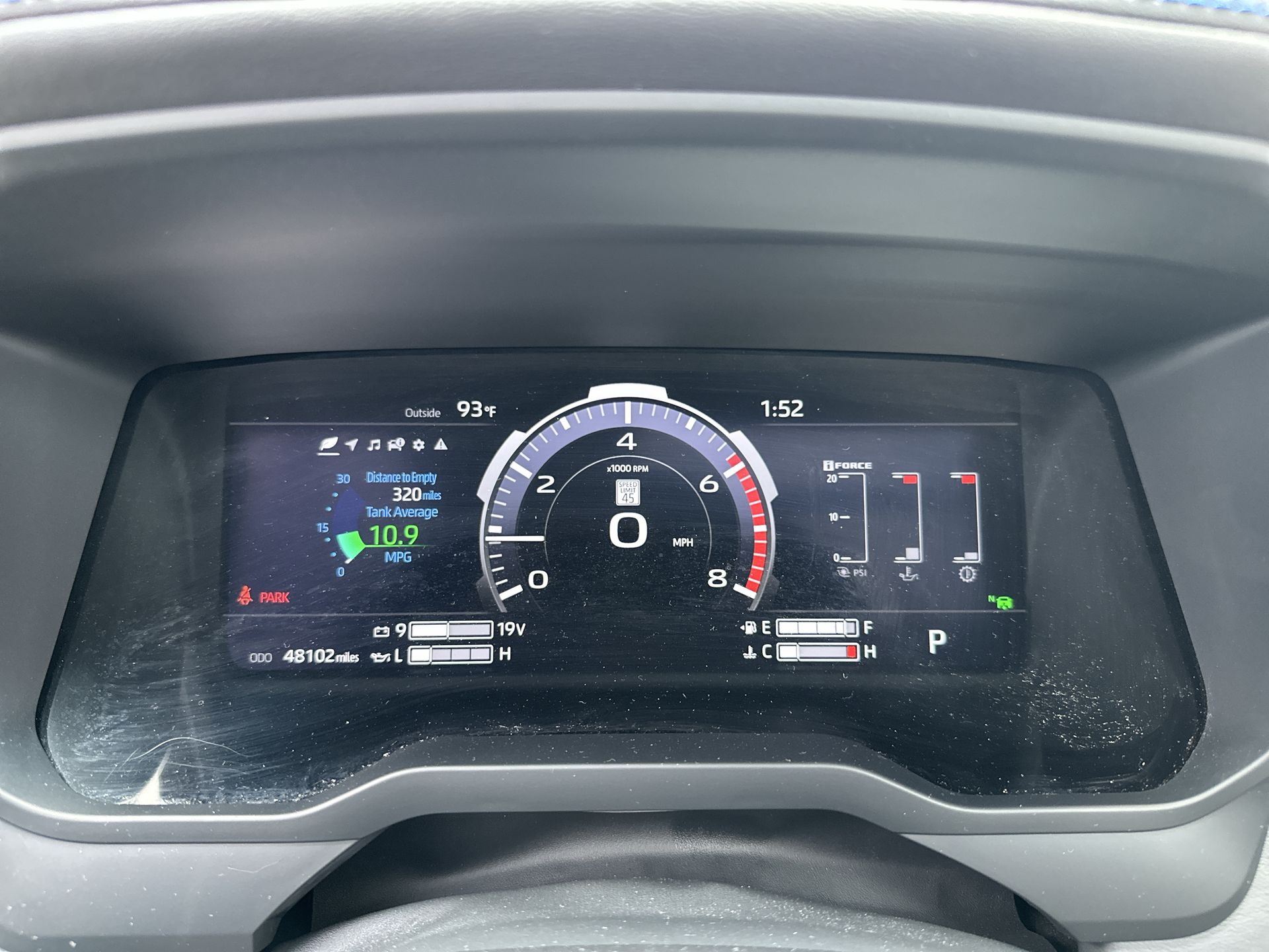 2022 Toyota Tundra 4WD Platinum