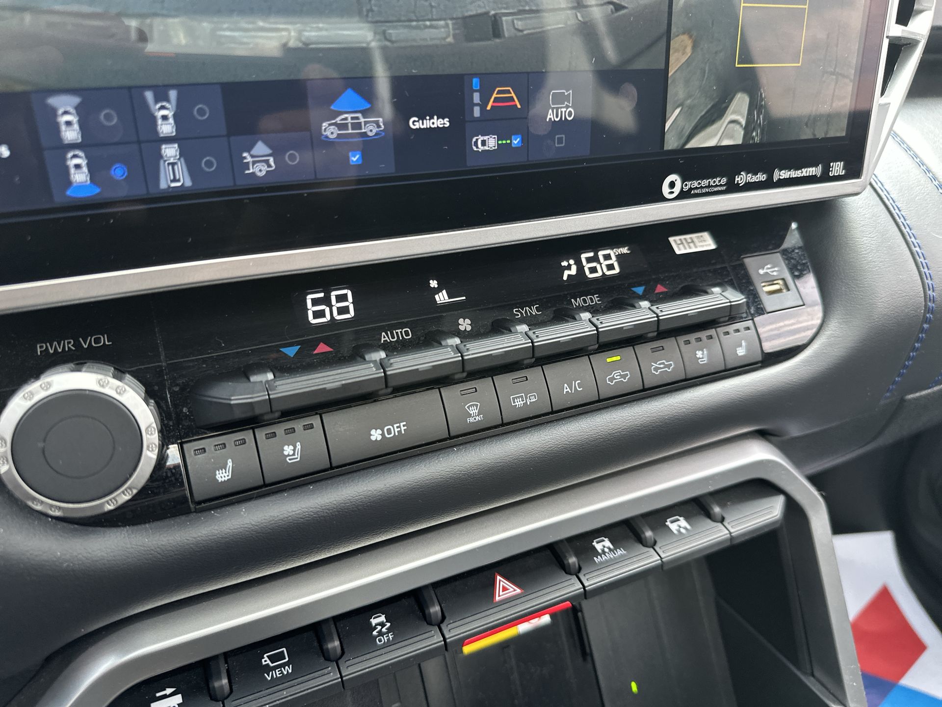 2022 Toyota Tundra 4WD Platinum