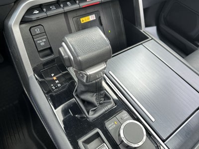 2022 Toyota Tundra 4WD Platinum