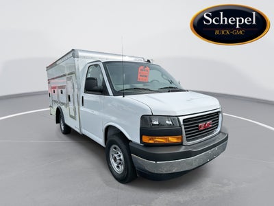 2025 GMC Savana Cutaway 3500 1WT