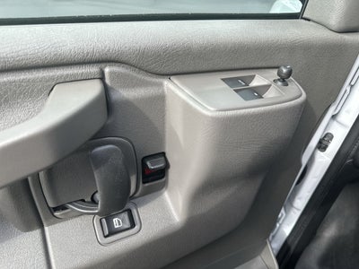 2025 GMC Savana Cutaway 3500 1WT