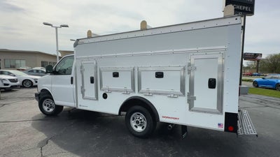 2025 GMC Savana Cutaway 3500 1WT