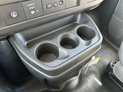 2025 GMC Savana Cutaway 3500 1WT