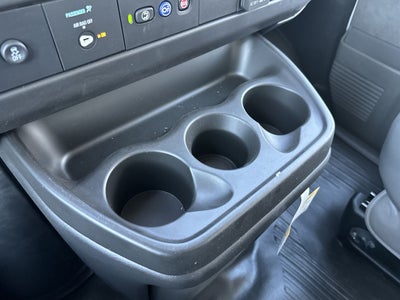 2025 GMC Savana Cutaway 3500 1WT