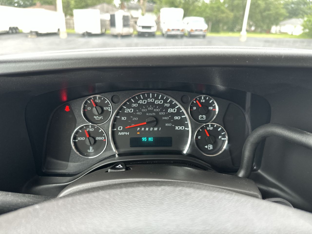 2025 GMC Savana Cutaway 3500 1WT