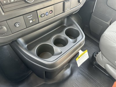 2026 GMC Savana Cutaway 3500 1WT