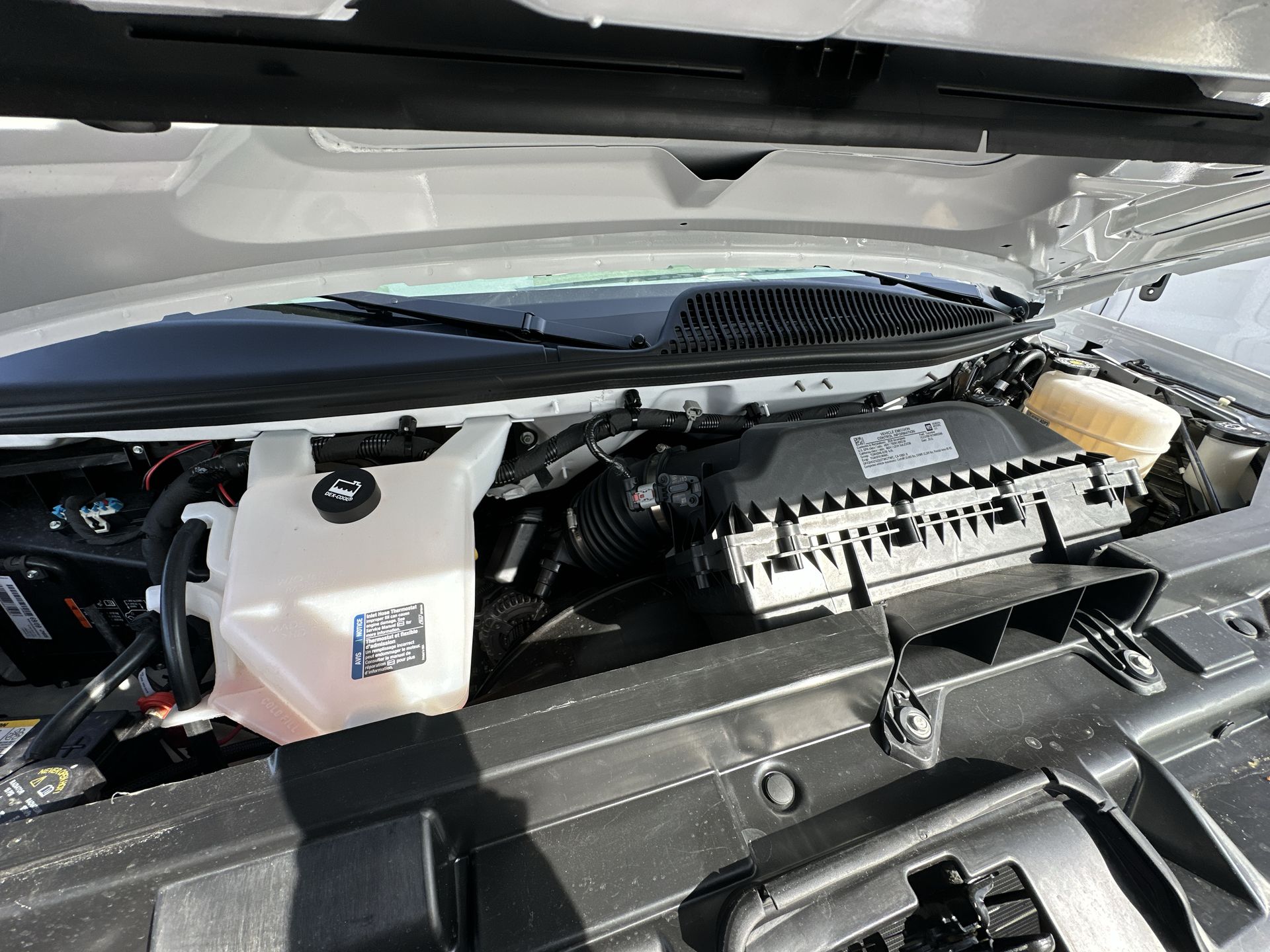 2026 GMC Savana Cutaway 3500 1WT