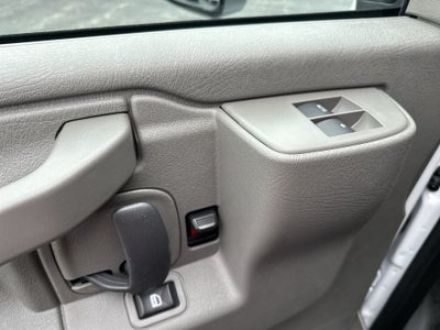 2026 GMC Savana Cutaway 3500 1WT