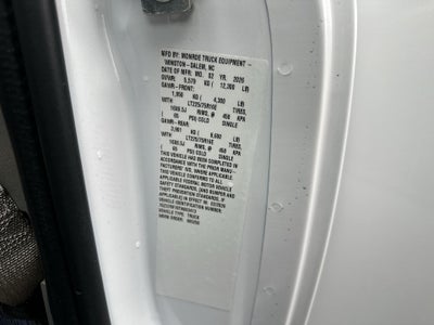 2026 GMC Savana Cutaway 3500 1WT