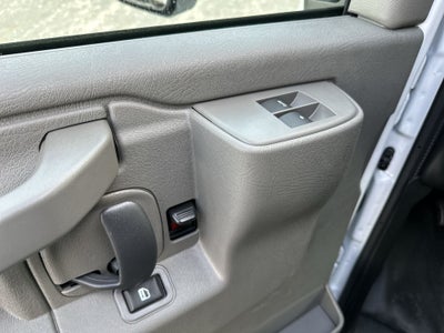 2026 GMC Savana Cutaway 3500 1WT