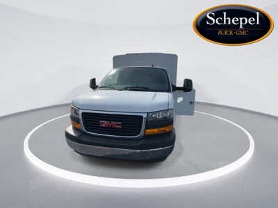 2026 GMC Savana Cutaway 3500 1WT