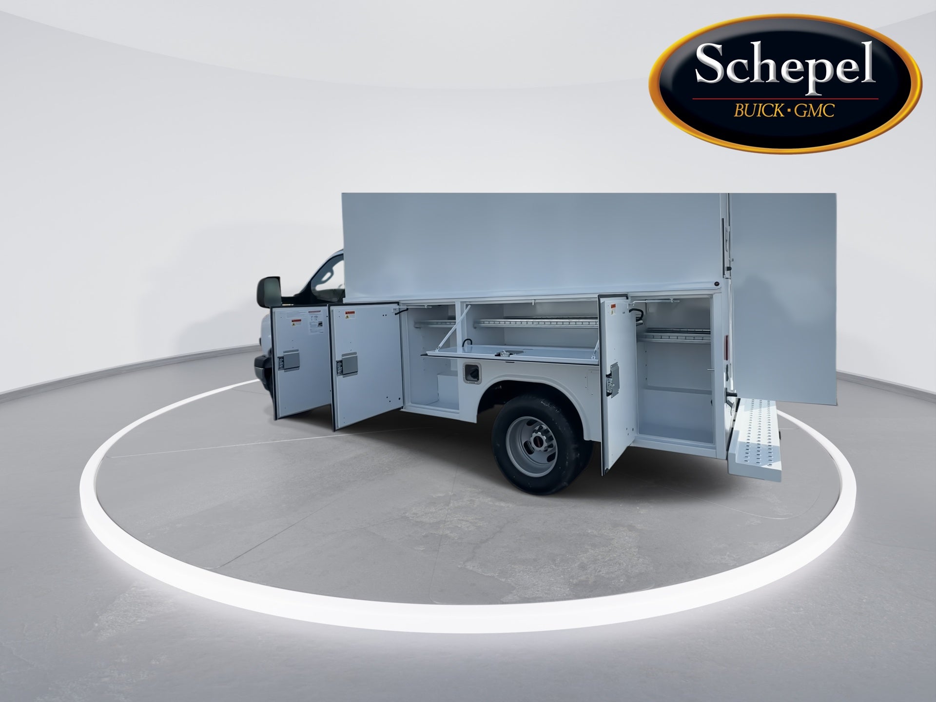 2026 GMC Savana Cutaway 3500 1WT