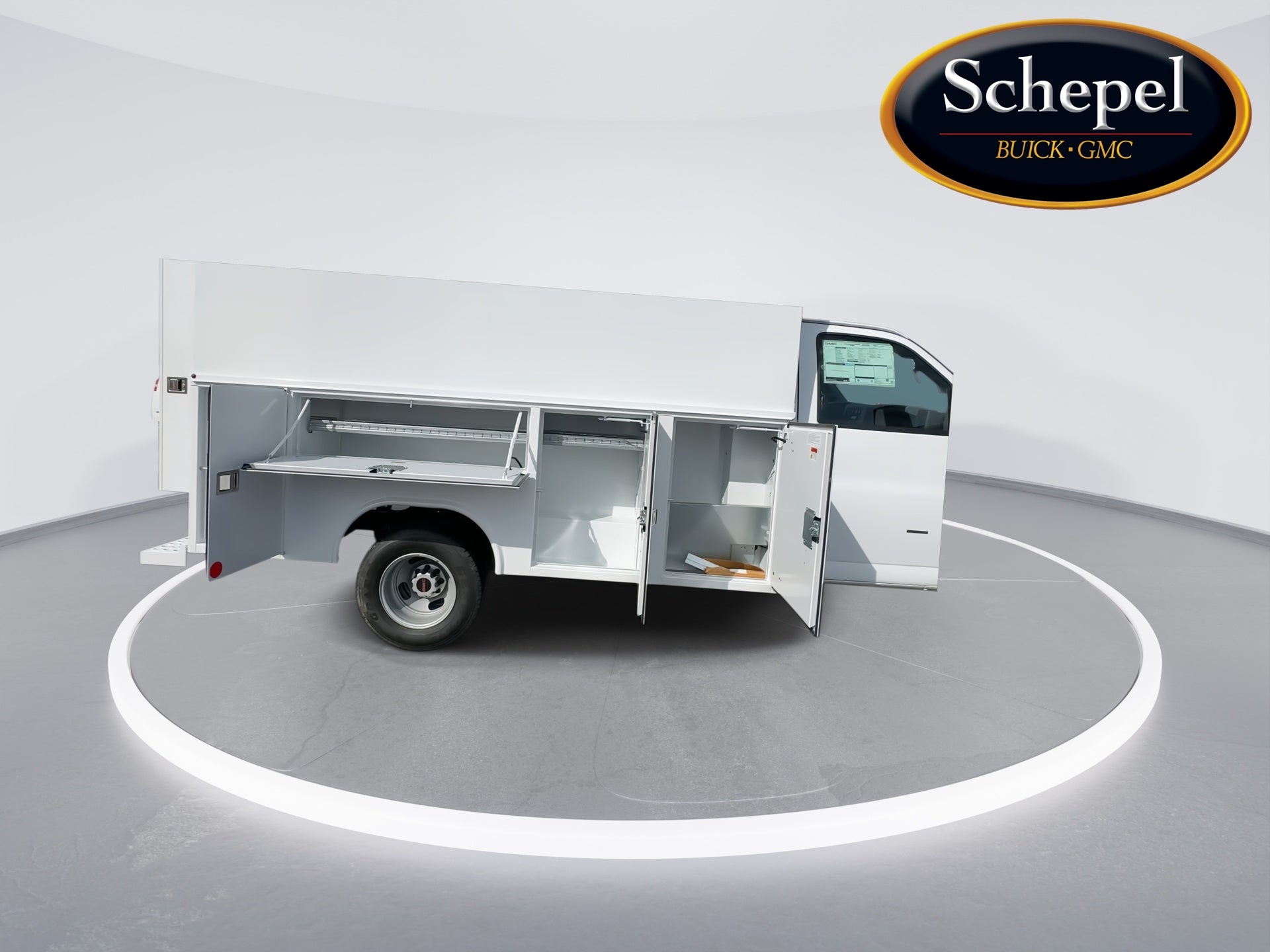 2026 GMC Savana Cutaway 3500 1WT