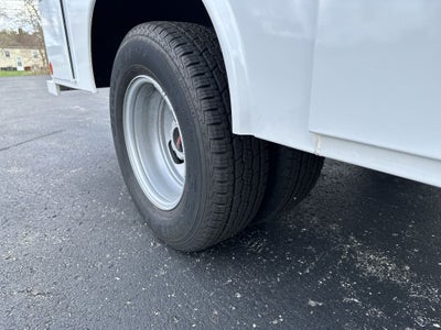 2026 GMC Savana Cutaway 3500 1WT