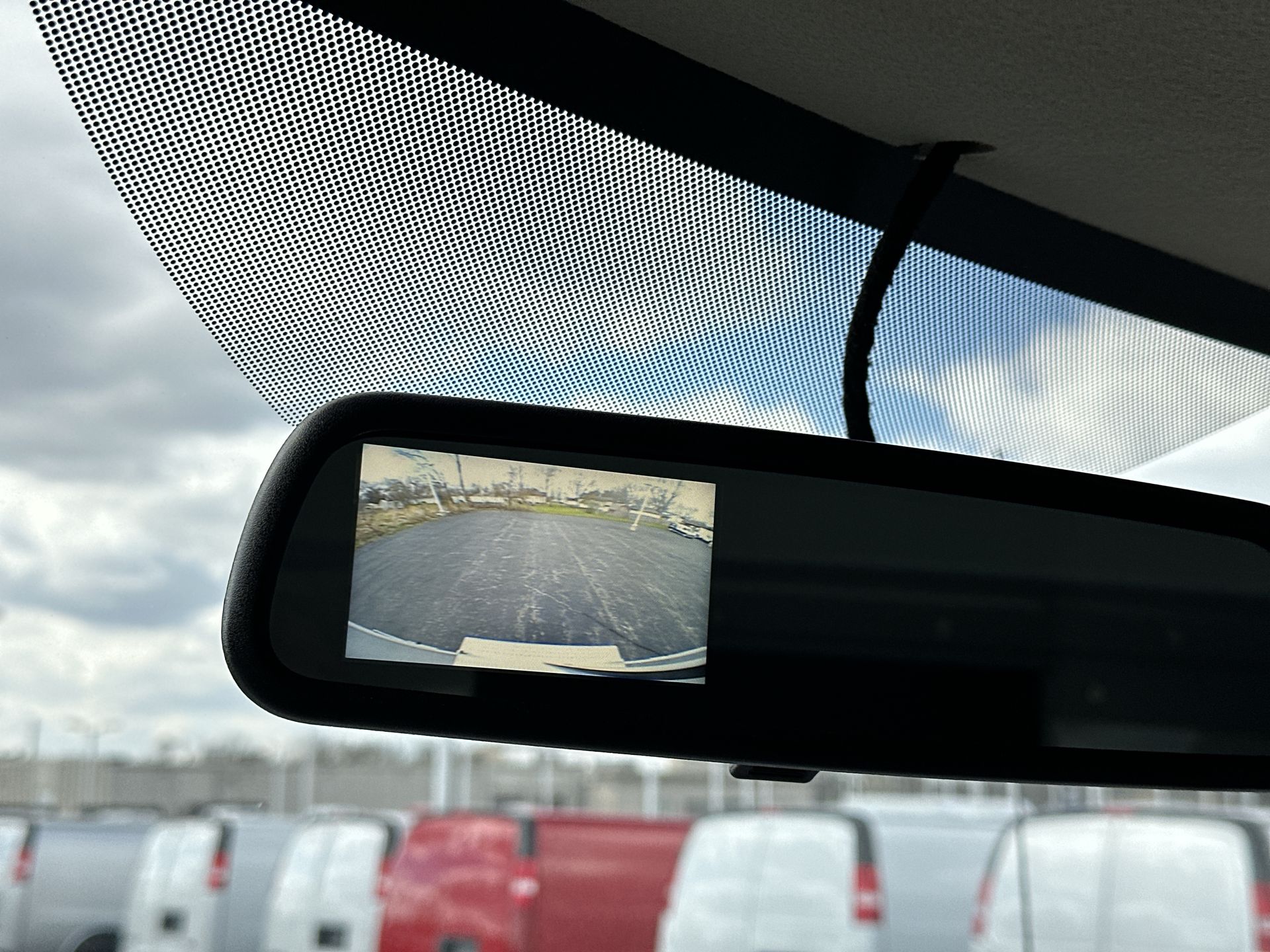 2026 GMC Savana Cutaway 3500 1WT