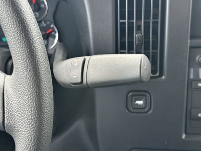 2026 GMC Savana Cutaway 3500 1WT