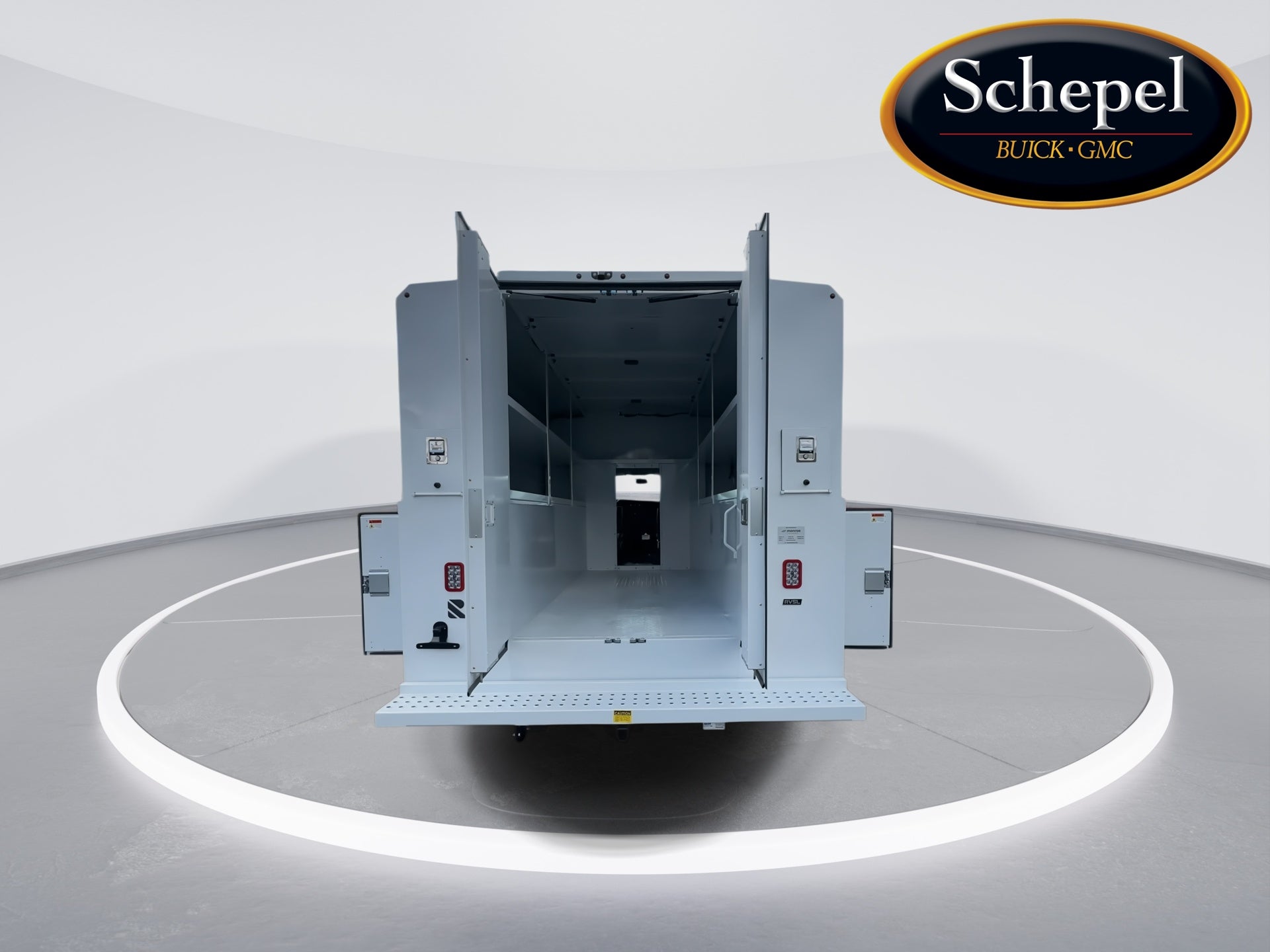 2026 GMC Savana Cutaway 3500 1WT