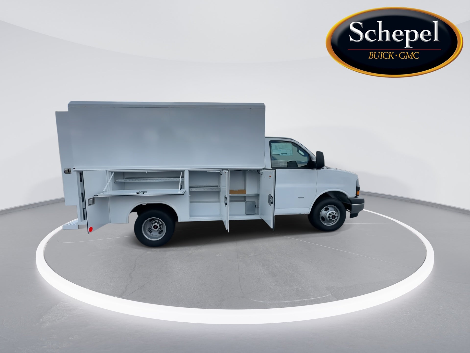 2026 GMC Savana Cutaway 3500 1WT