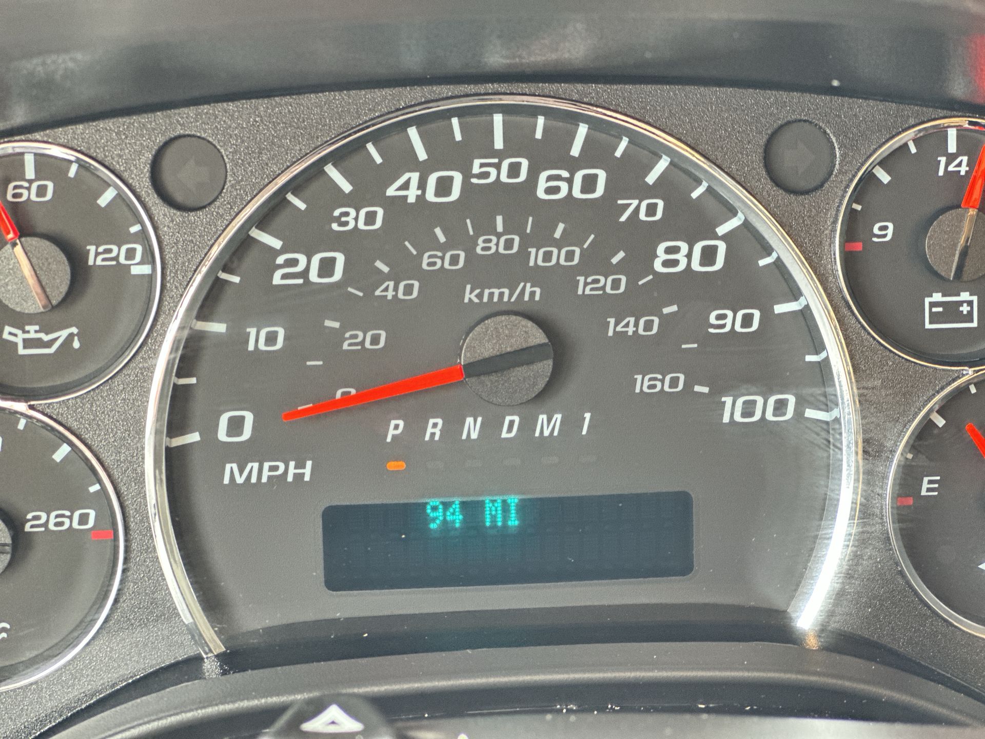 2025 GMC Savana Cutaway 3500 1WT