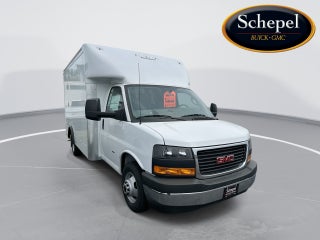 2025 GMC Savana Cutaway 3500 1WT