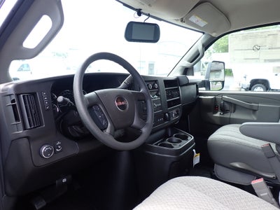 2026 GMC Savana Cutaway 3500 1WT