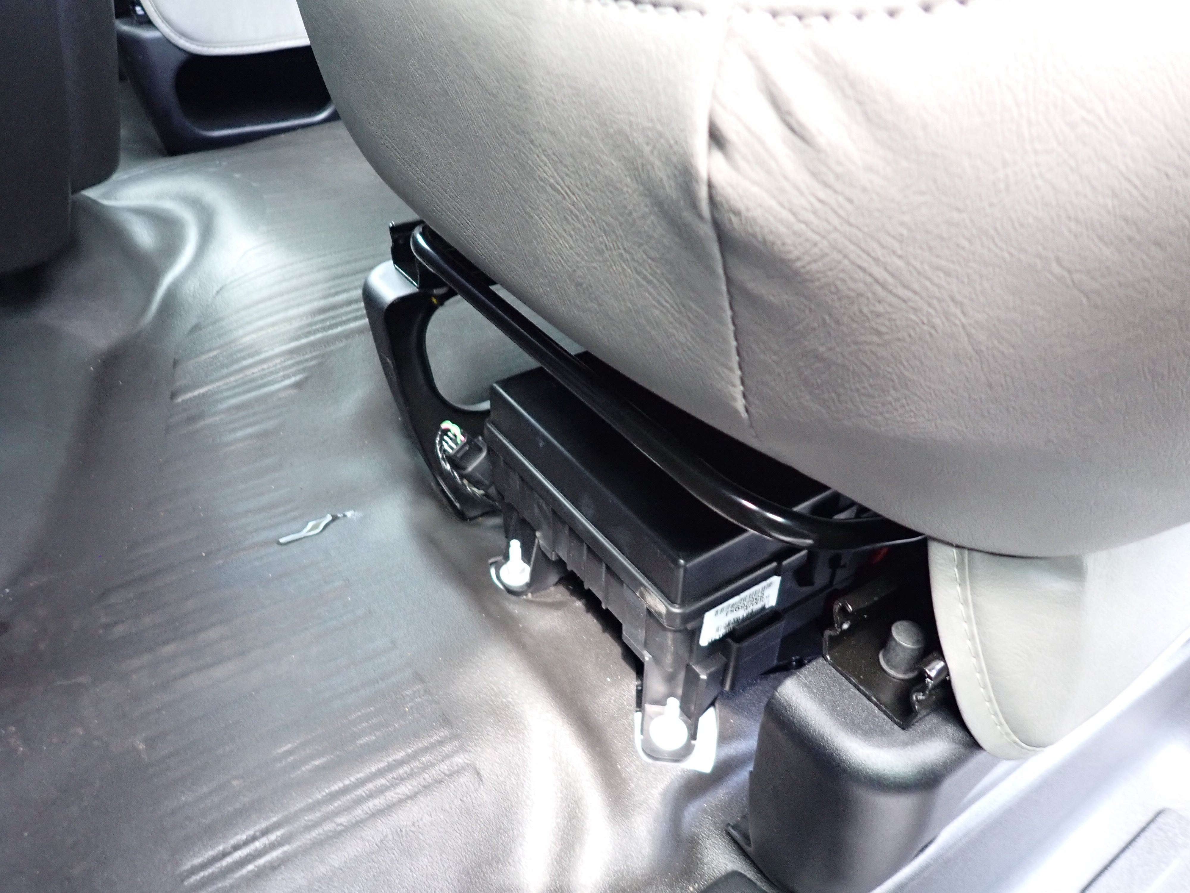 2026 GMC Savana Cutaway 3500 1WT