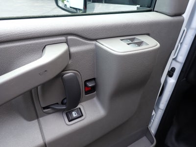 2026 GMC Savana Cutaway 3500 1WT