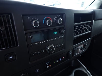 2026 GMC Savana Cutaway 3500 1WT