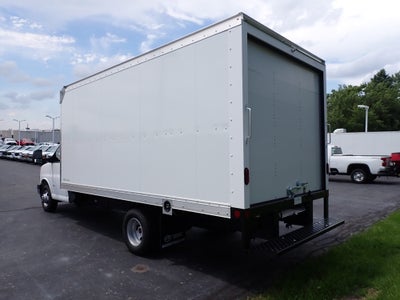 2026 GMC Savana Cutaway 3500 1WT
