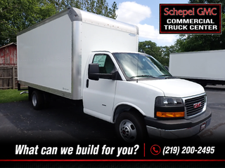2026 GMC Savana Cutaway 3500 1WT