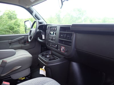 2026 GMC Savana Cutaway 3500 1WT