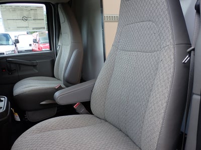 2026 GMC Savana Cutaway 3500 1WT