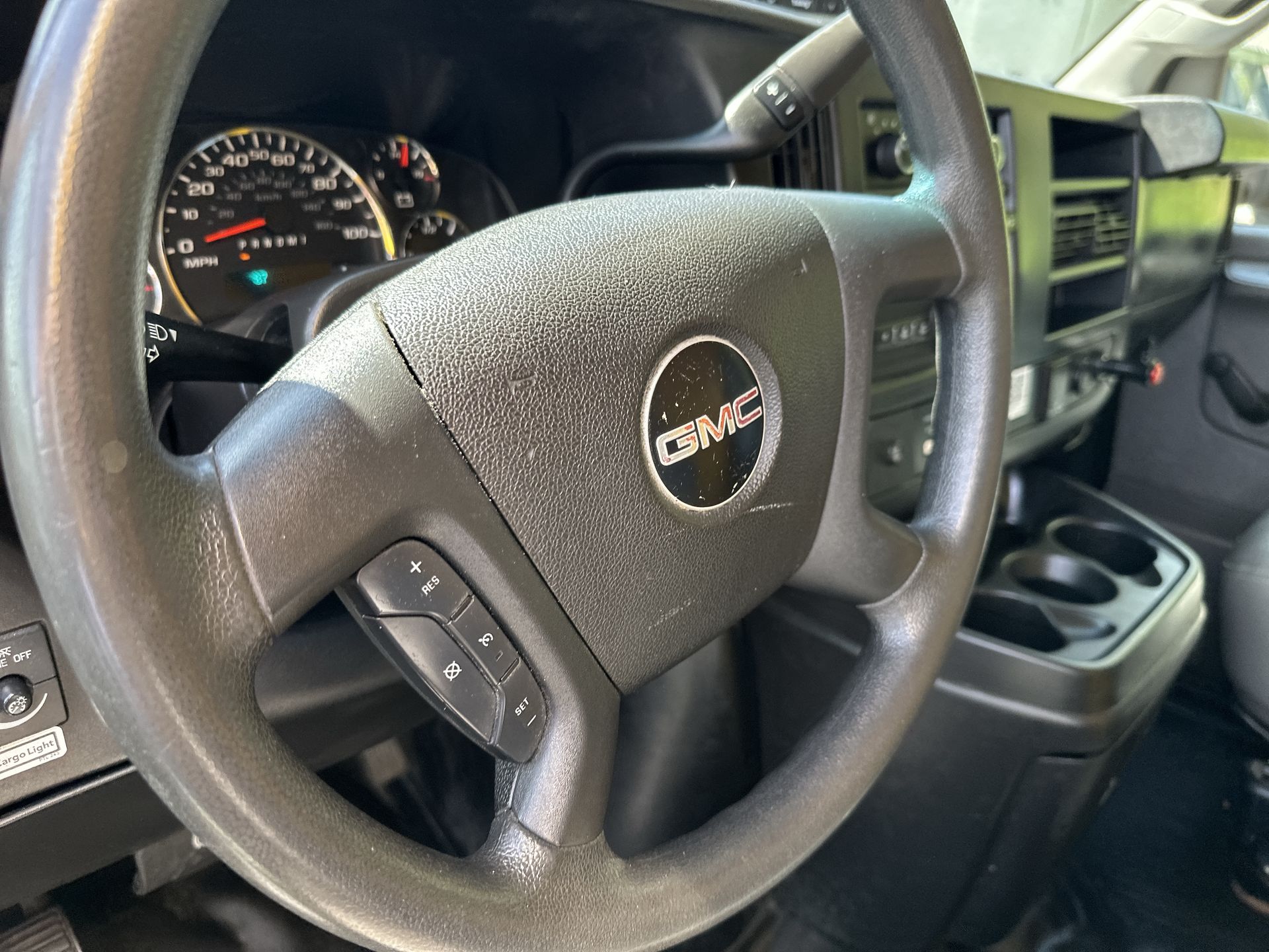 2018 GMC Savana Cutaway 3500 VAN 159"
