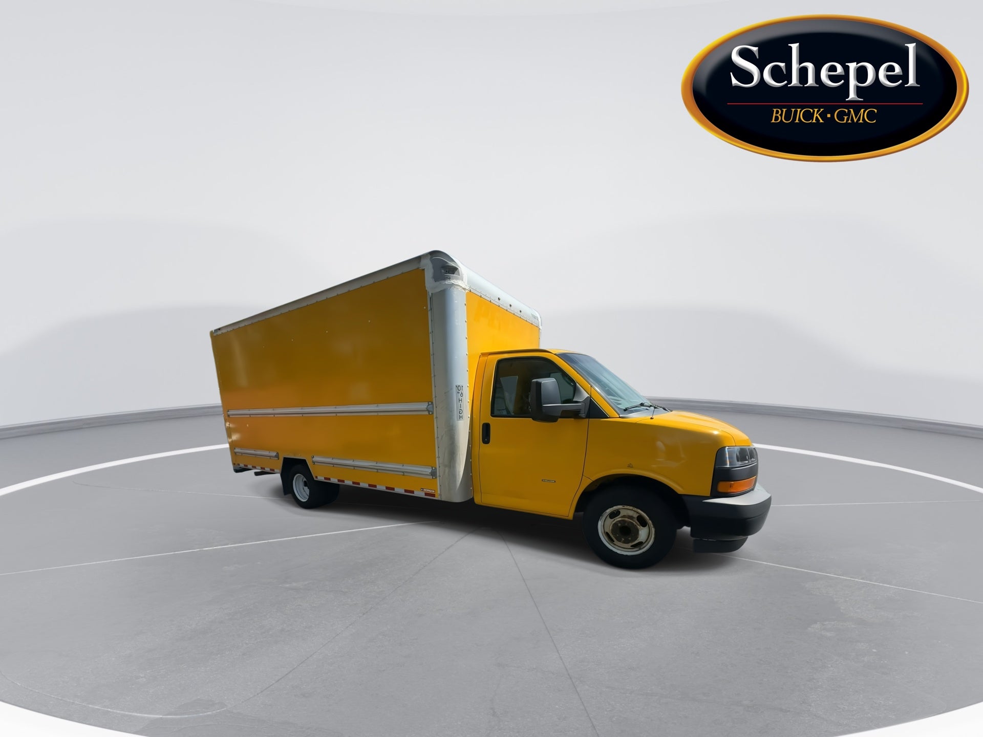 2018 GMC Savana Cutaway 3500 VAN 159"