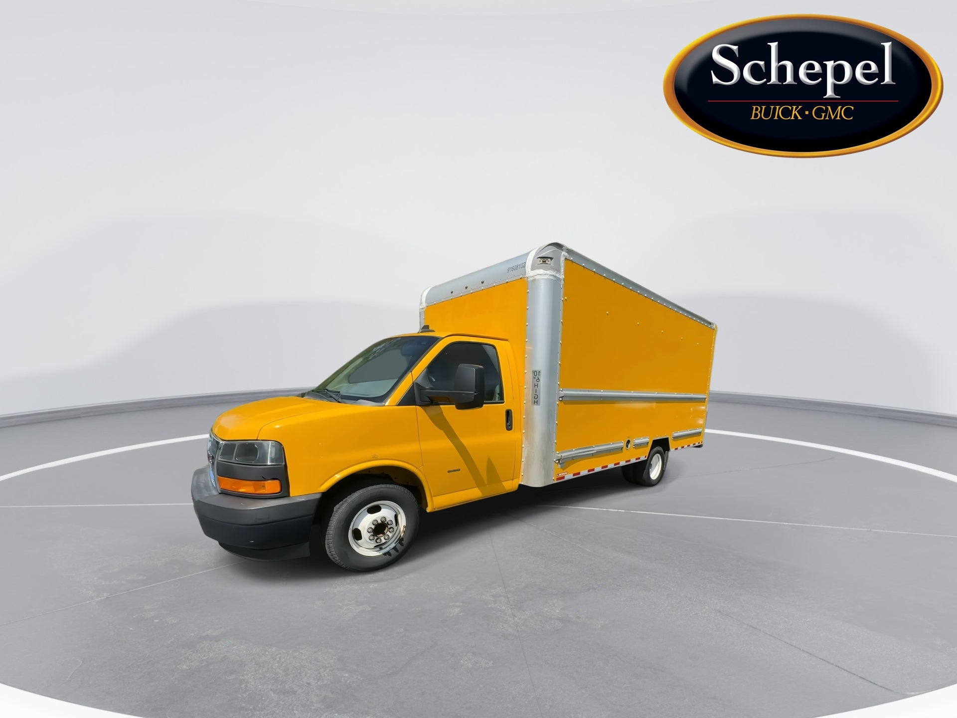 2018 GMC Savana Cutaway 3500 VAN 159"