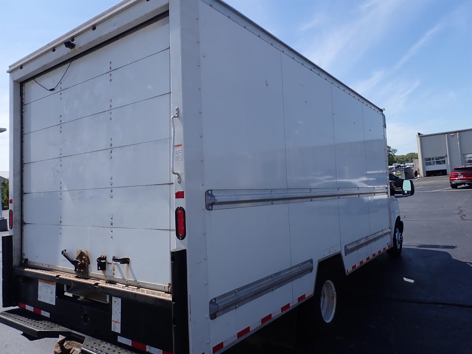 2018 GMC Savana Cutaway 3500 VAN 159"