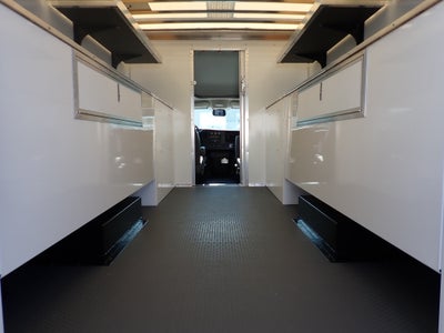 2026 GMC Savana Cutaway 4500 2WT