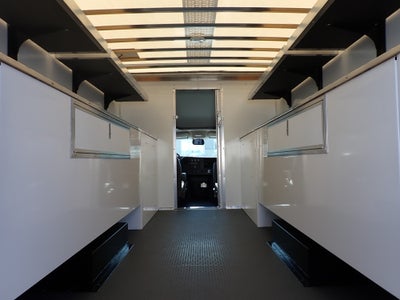 2026 GMC Savana Cutaway 4500 2WT