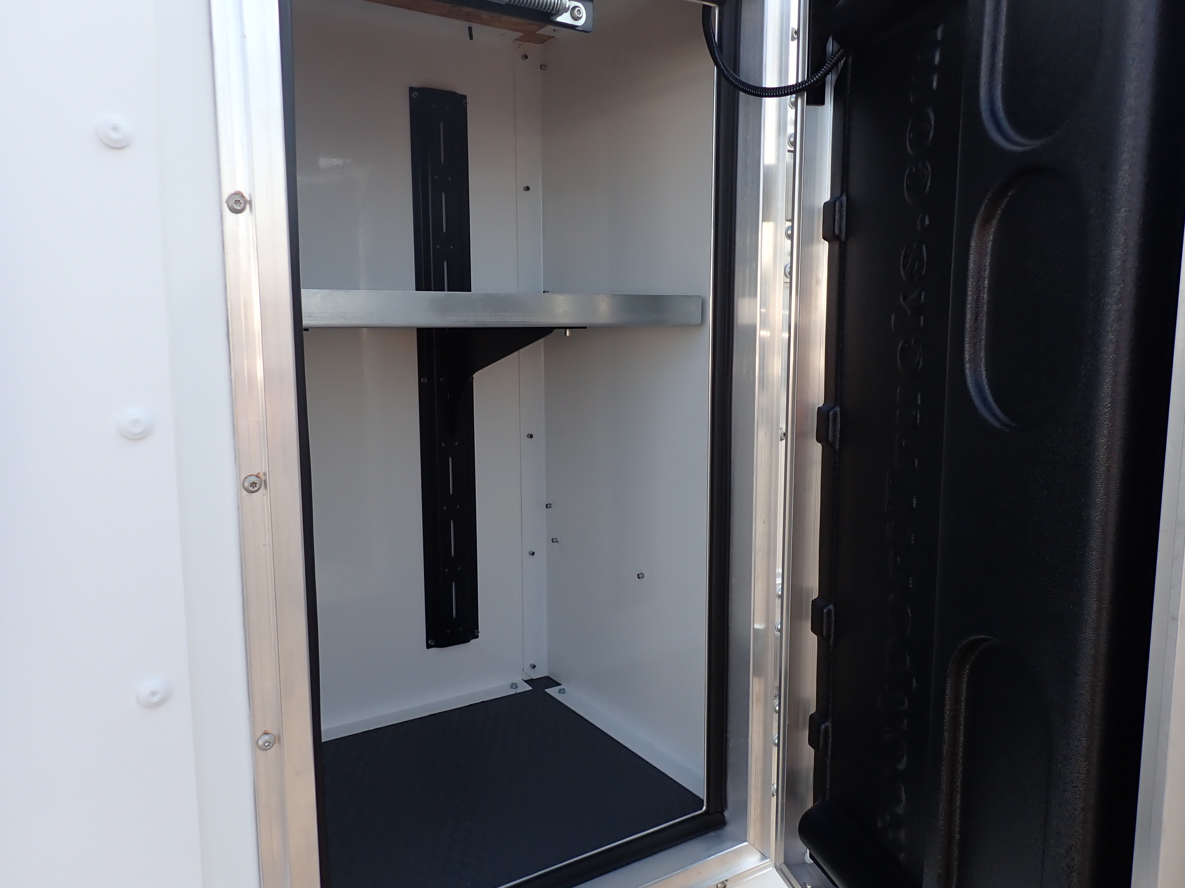 2026 GMC Savana Cutaway 4500 2WT